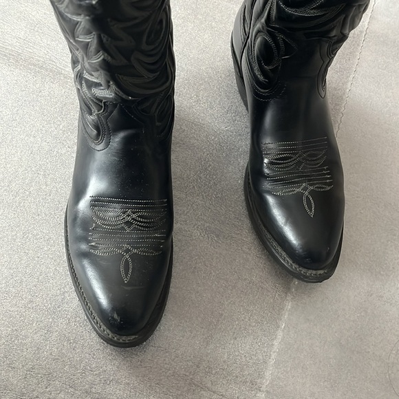 [7.5]Black Leather Cowboy Boots  with Embroidered pattern - Picture 3 of 10